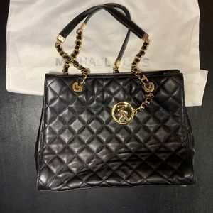 MICHAEL KORS- MEDIUM BLACK SOFT LEATHER BAG